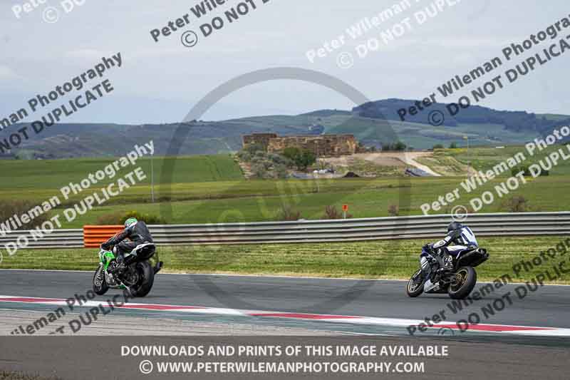 cadwell no limits trackday;cadwell park;cadwell park photographs;cadwell trackday photographs;enduro digital images;event digital images;eventdigitalimages;navarra;no limits trackdays;peter wileman photography;racing digital images;trackday digital images;trackday photos